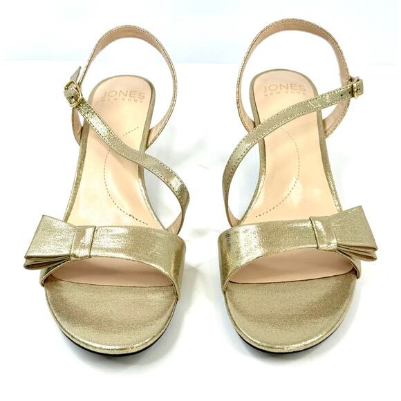 Jones New York Women's Kellery Kitten Heel Dress Sandals Gold Size 9.5M NWT/BOX - Picture 1 of 7